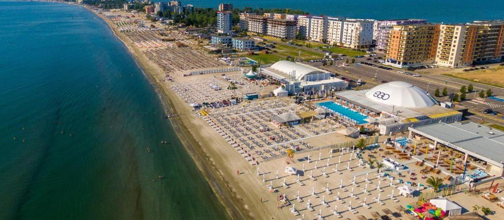 Lakeview Flats Summerland Mamaia Exterior foto
